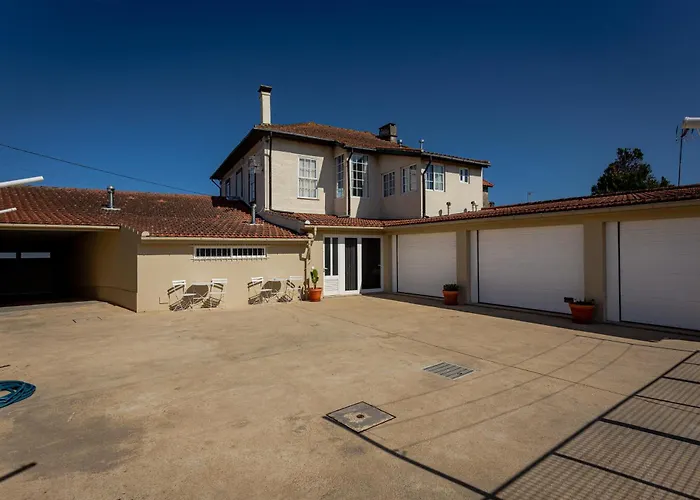 708 Mugnano House Aveleda